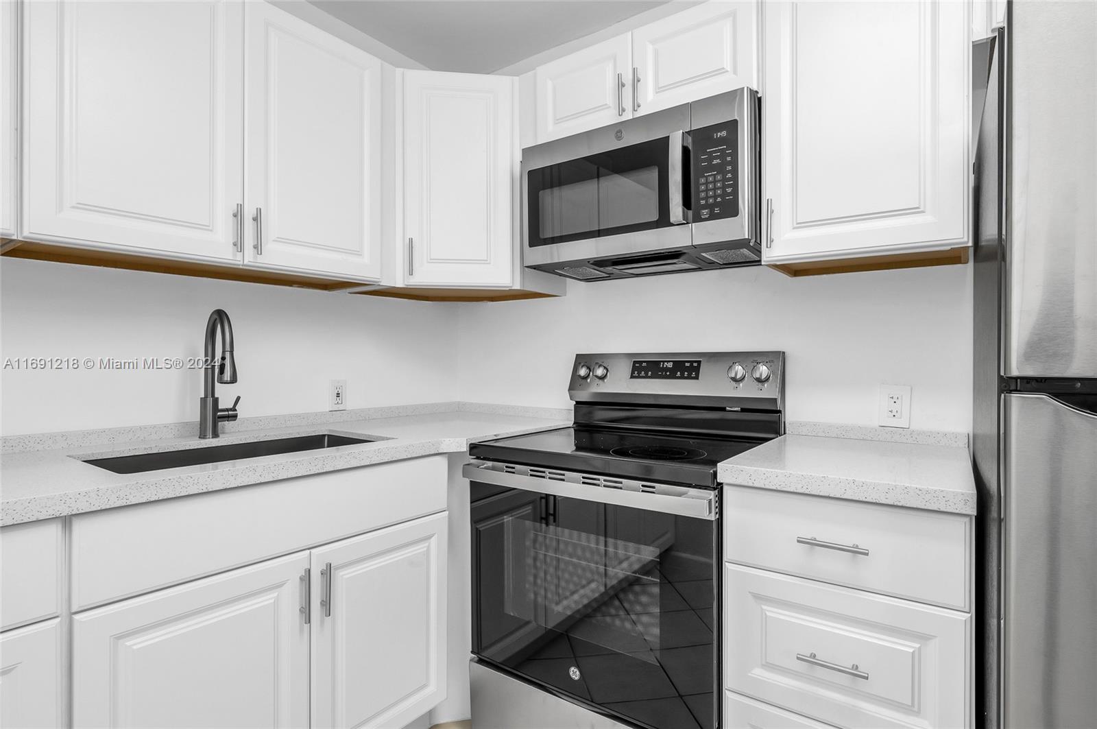 FANSHAW AT CENTURY VILLAG - Residential