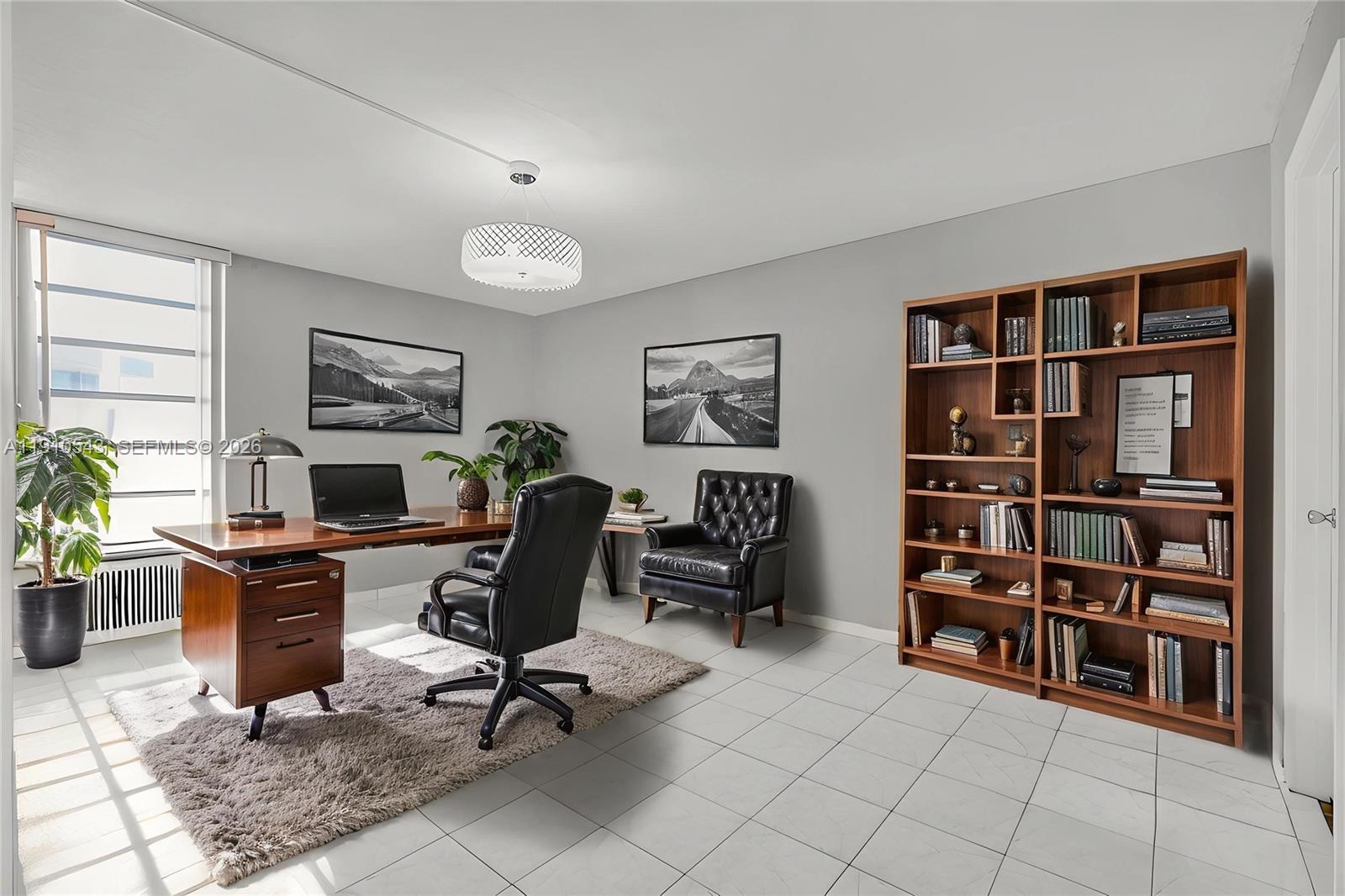 GOLFVIEW CL FONTAINEBLEAU - Residential