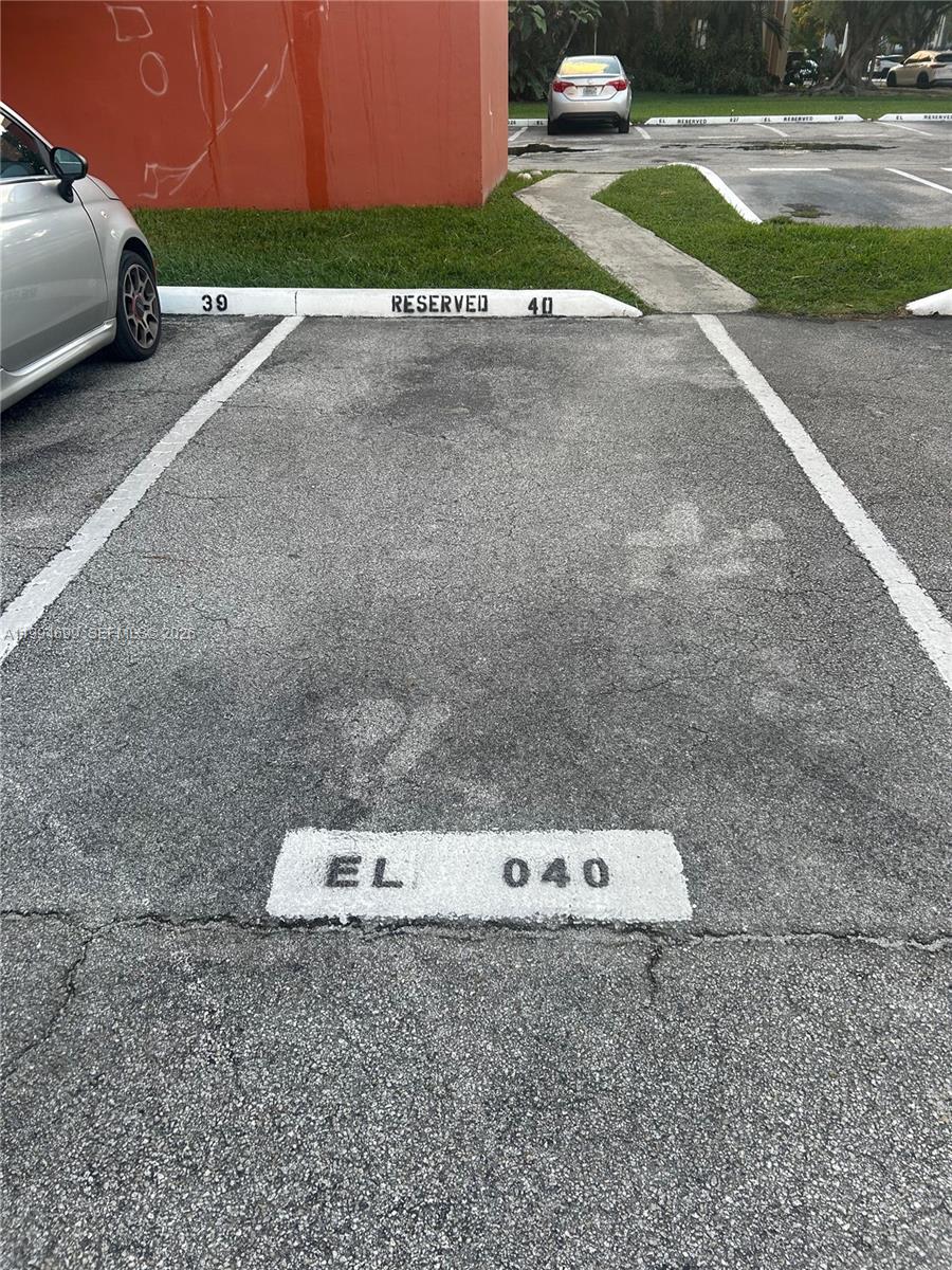 JADE WINDS GRP EASTER LIL - Residential