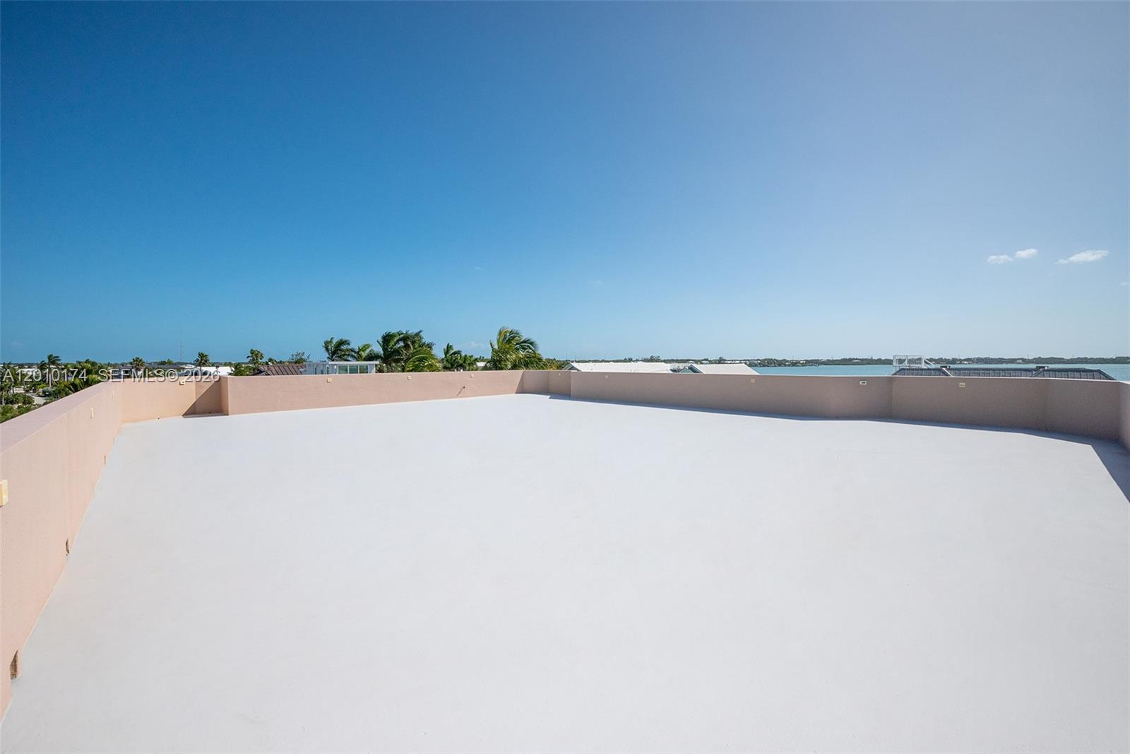 BUCCANEER PT (LARGO SOUND - Residential
