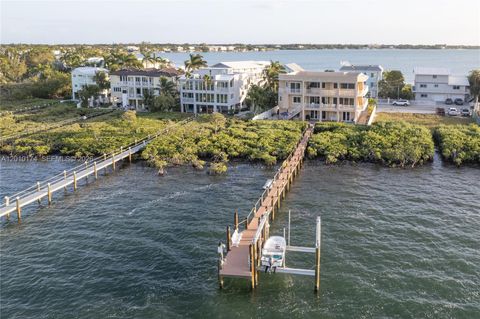 Tiny photo for 112 N Bounty Ln, Key Largo, FL 33037 (MLS # A12010174)