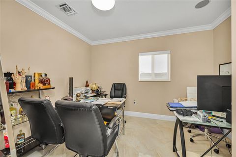 Tiny photo for 112 N Bounty Ln, Key Largo, FL 33037 (MLS # A12010174)