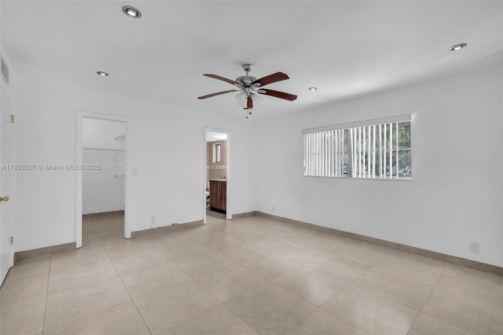 STERLING FIFTY-SIX - Residential Lease
