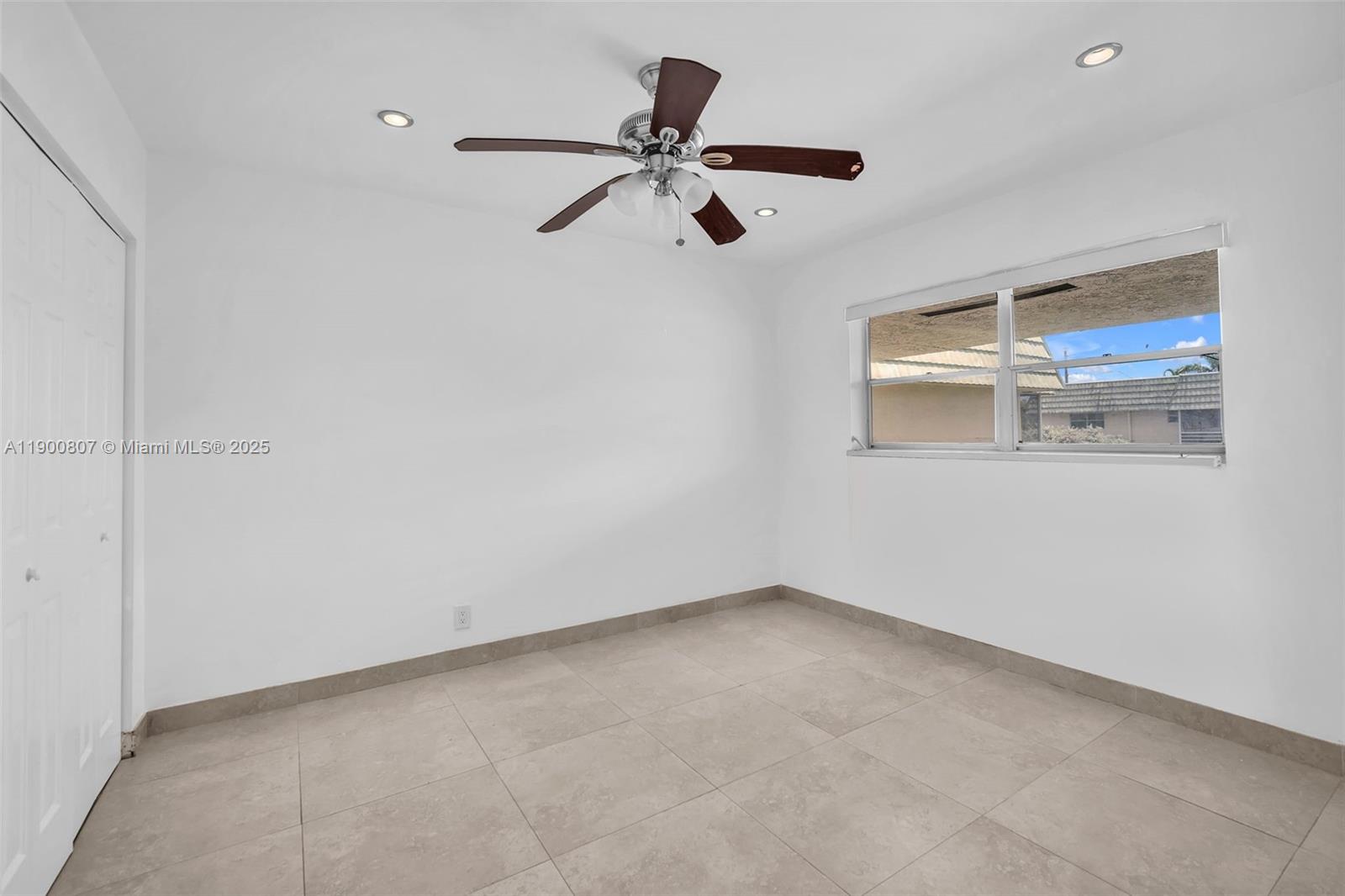 STERLING FIFTY-SIX - Residential Lease