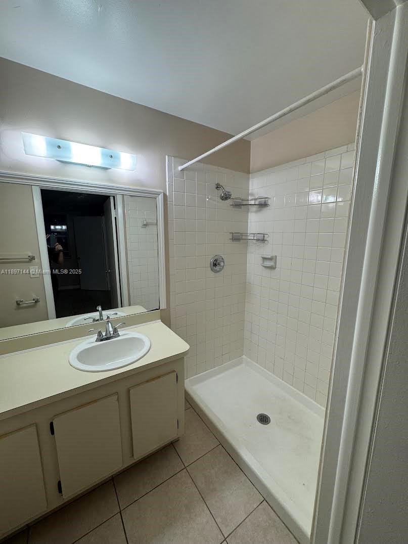 BELLA GRAND CONDO - Residential Lease