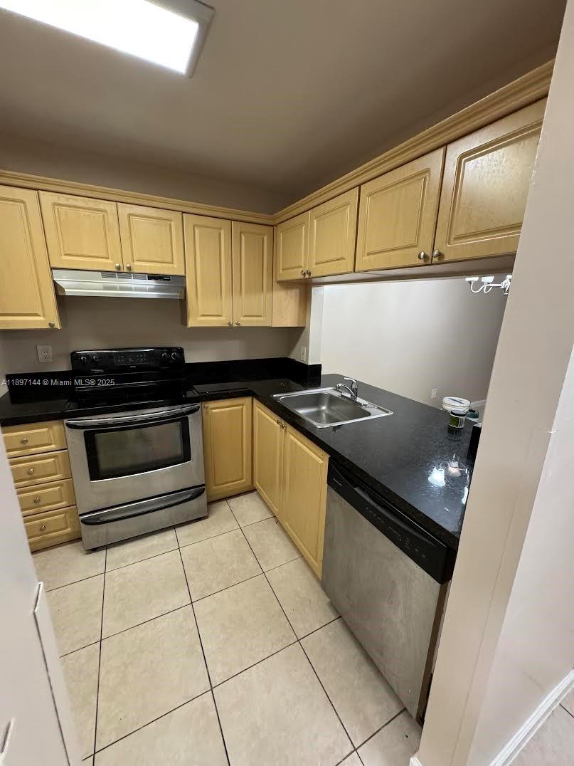 BELLA GRAND CONDO - Residential Lease