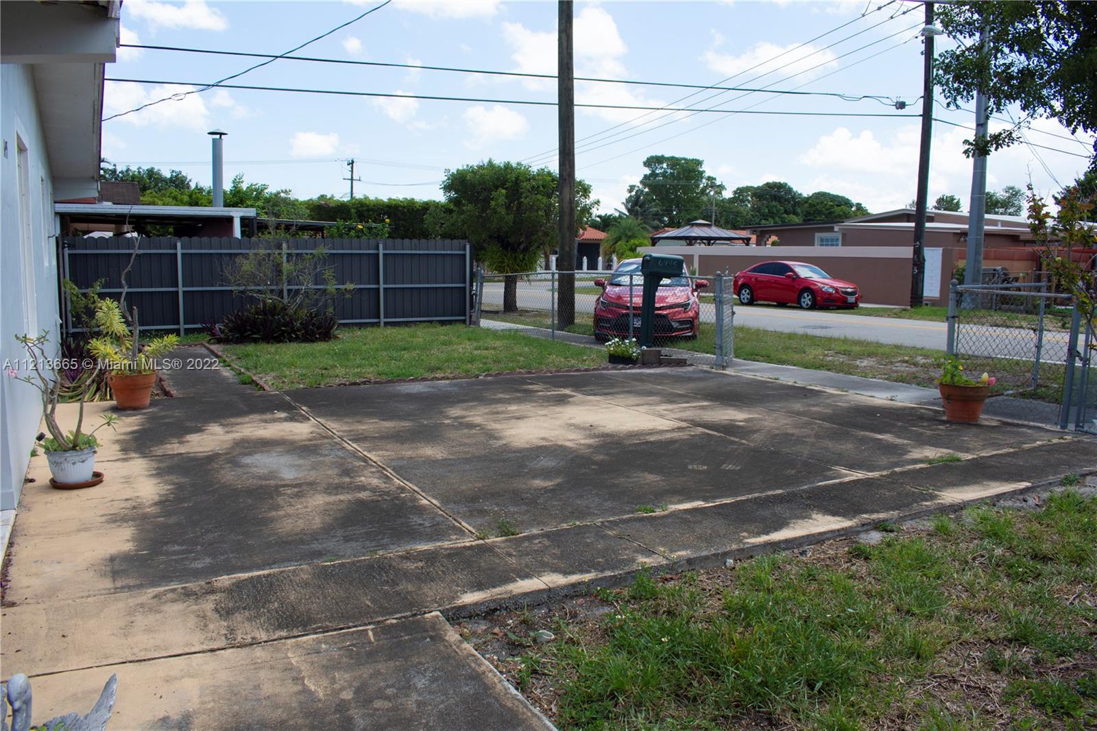 LOVELL PARK - Residential