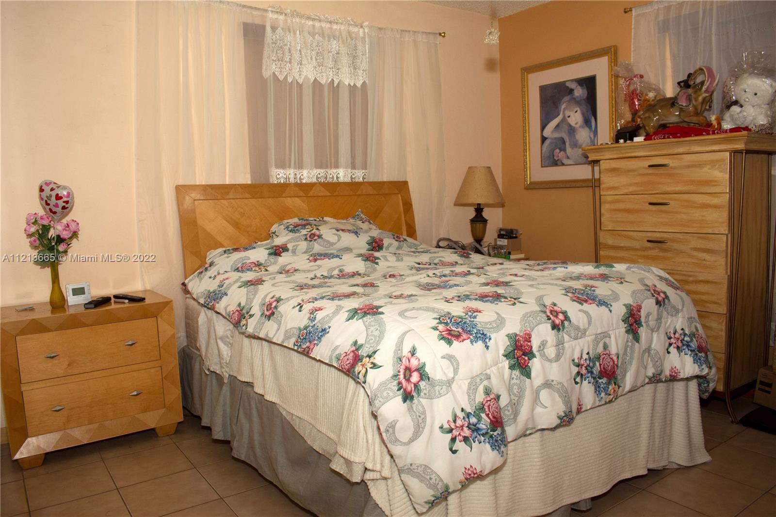 LOVELL PARK - Residential