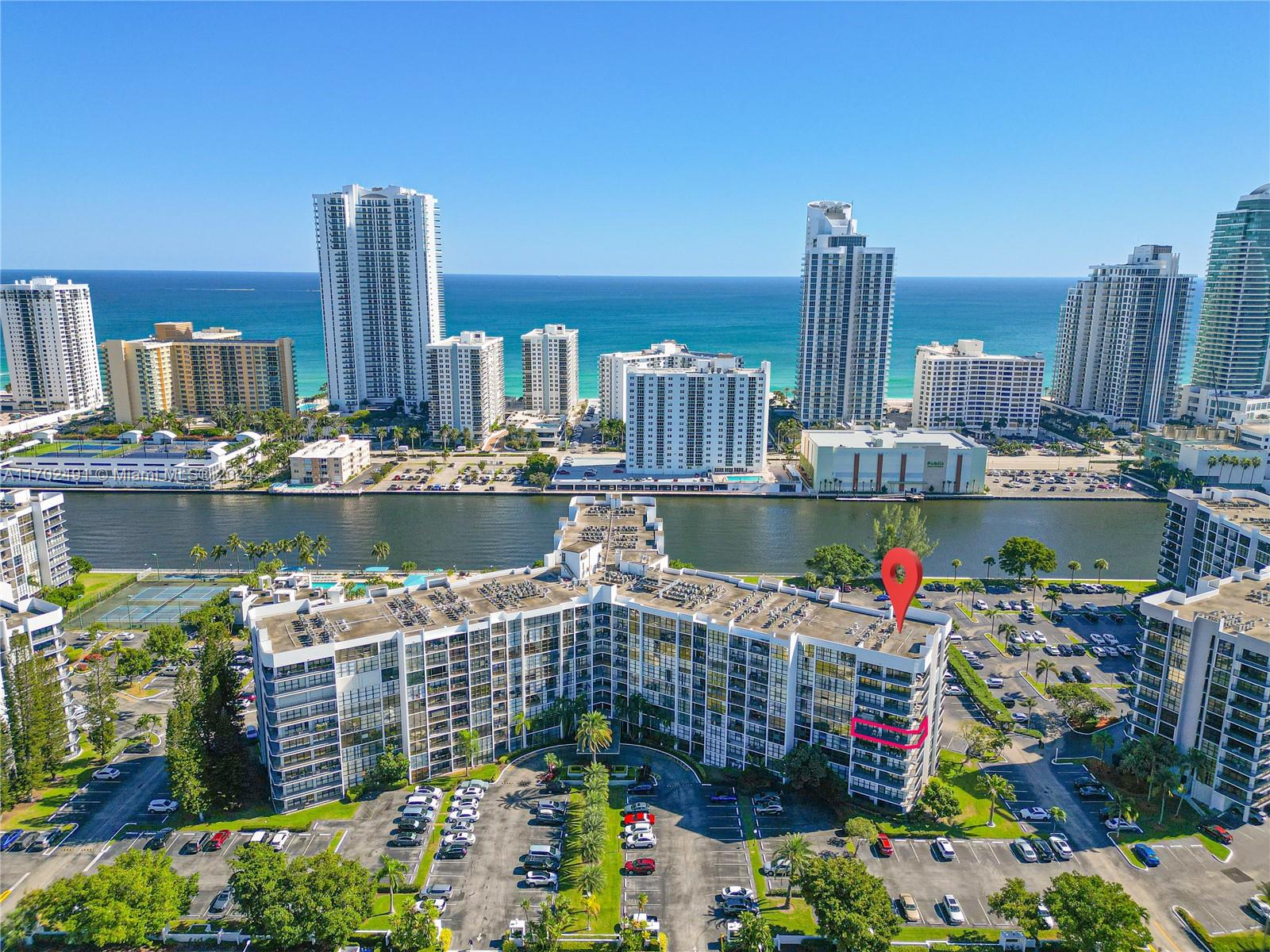 800 Parkview Dr 631, Hallandale Beach, Broward County, Florida - 2 Bedrooms  
2 Bathrooms - 