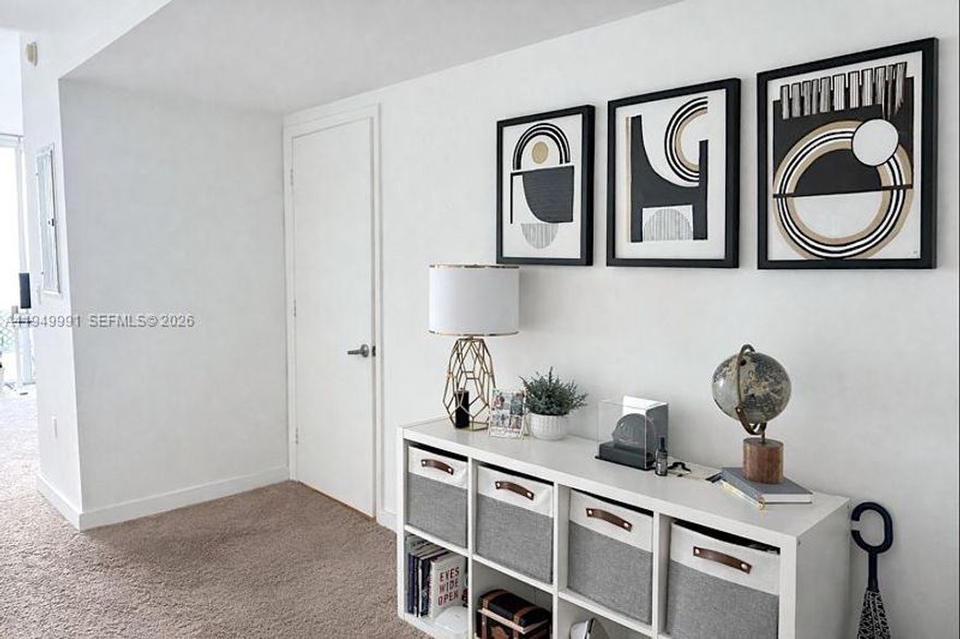 Spacious and bright 1-bedroom, 1-bathroom condo located in a well-maintained, gated community in the heart of Brickell. This light-filled residence features an open-concept layout with abundant natural light and panoramic city views. Ideally situated just steps from Brickell City Centre, restaurants, shopping, entertainment, and with easy access to public transportation and the Metro.
The building offers luxury, resort-style amenities including a rooftop pool with stunning skyline views, spa with sauna, state-of-the-art fitness center, indoor pickleball court, playroom, and more. The vibrant riverfront setting provides direct access to dining, retail, and entertainment options. Pet-friendly community with ample green spaces and walking paths.
This property is located next to the future Faena residential development, adding prestige, strong long-term value, and growth potential. An excellent opportunity to own in one of Miami’s fastest-growing neighborhoods. Ideal as a primary residence, second home, or investment property.