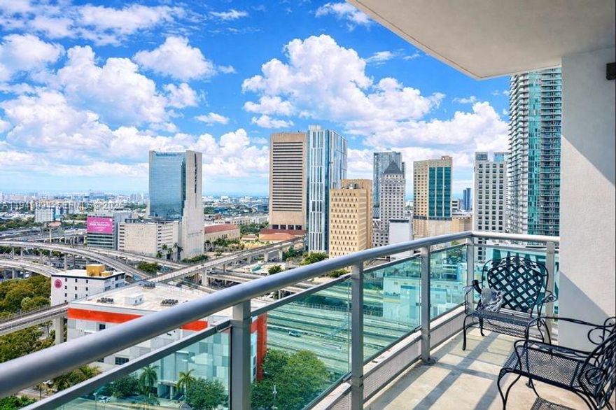Spacious and bright 1-bedroom, 1-bathroom condo located in a well-maintained, gated community in the heart of Brickell. This light-filled residence features an open-concept layout with abundant natural light and panoramic city views. Ideally situated just steps from Brickell City Centre, restaurants, shopping, entertainment, and with easy access to public transportation and the Metro.
The building offers luxury, resort-style amenities including a rooftop pool with stunning skyline views, spa with sauna, state-of-the-art fitness center, indoor pickleball court, playroom, and more. The vibrant riverfront setting provides direct access to dining, retail, and entertainment options. Pet-friendly community with ample green spaces and walking paths.
This property is located next to the future Faena residential development, adding prestige, strong long-term value, and growth potential. An excellent opportunity to own in one of Miami’s fastest-growing neighborhoods. Ideal as a primary residence, second home, or investment property.