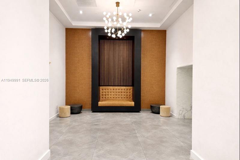 WIND CONDO - Residential