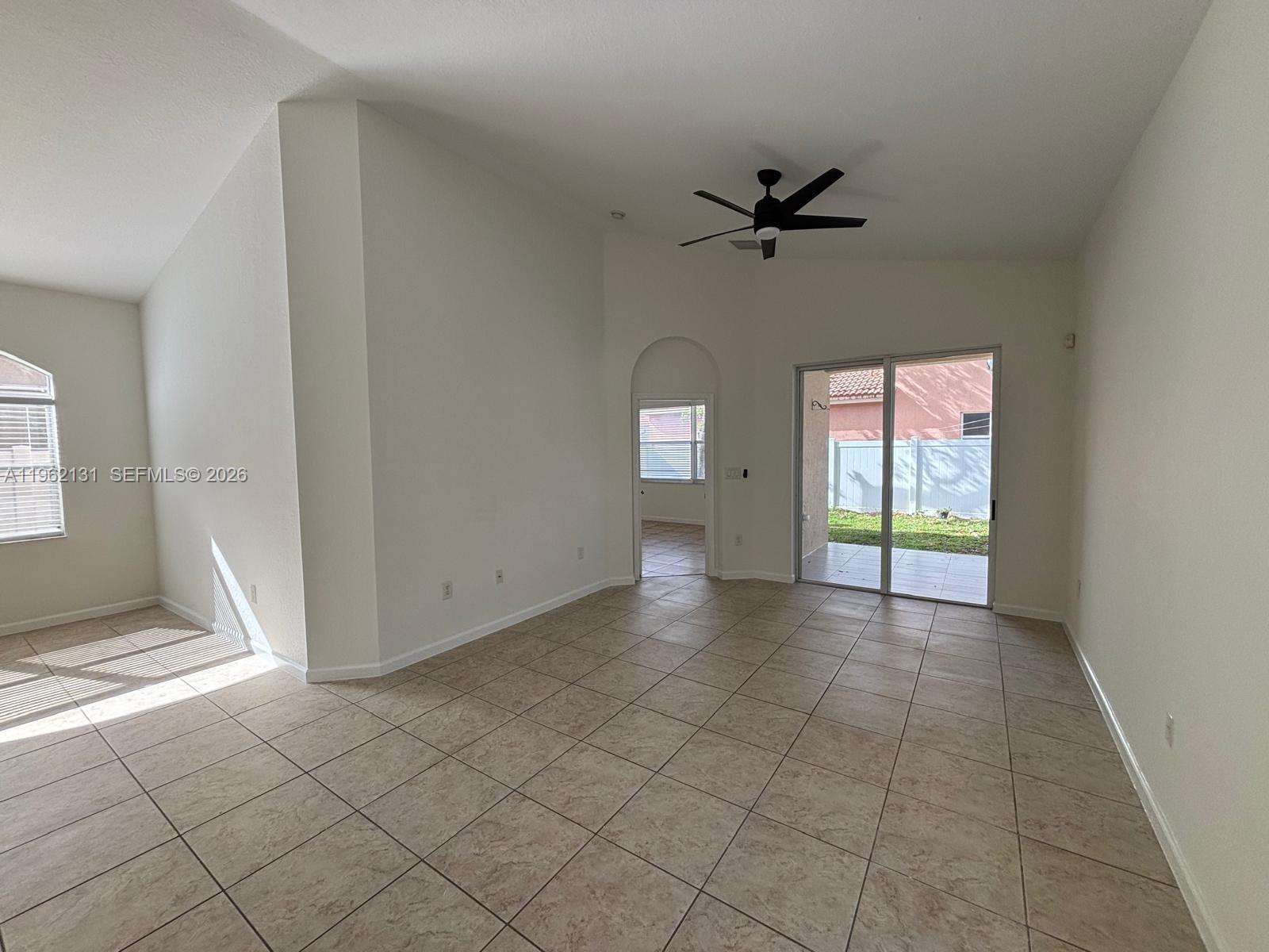 PORTOFINO PALMS - Residential Lease