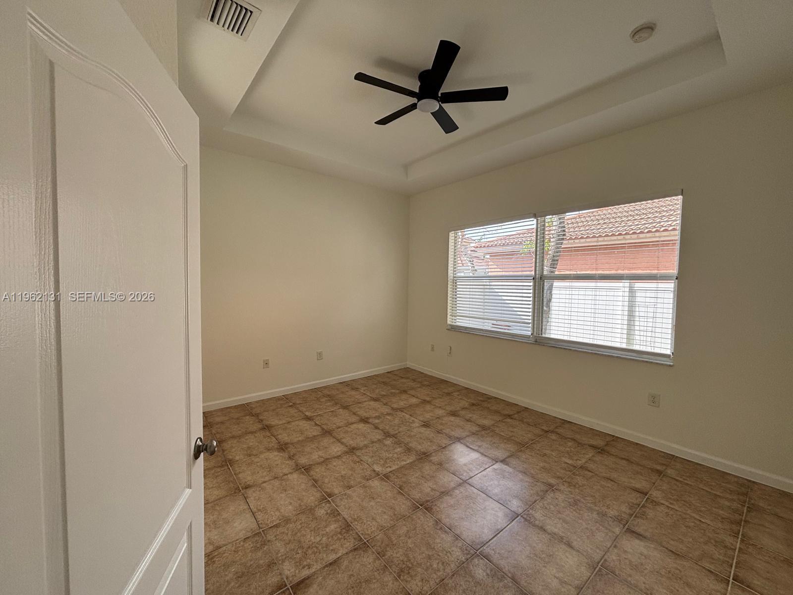 PORTOFINO PALMS - Residential Lease