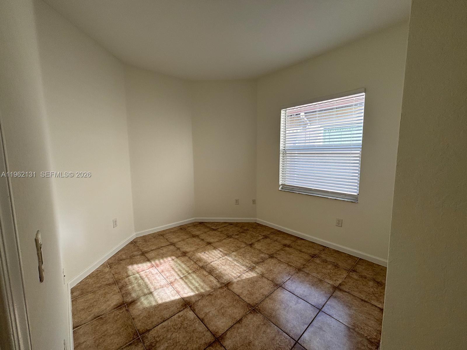 PORTOFINO PALMS - Residential Lease