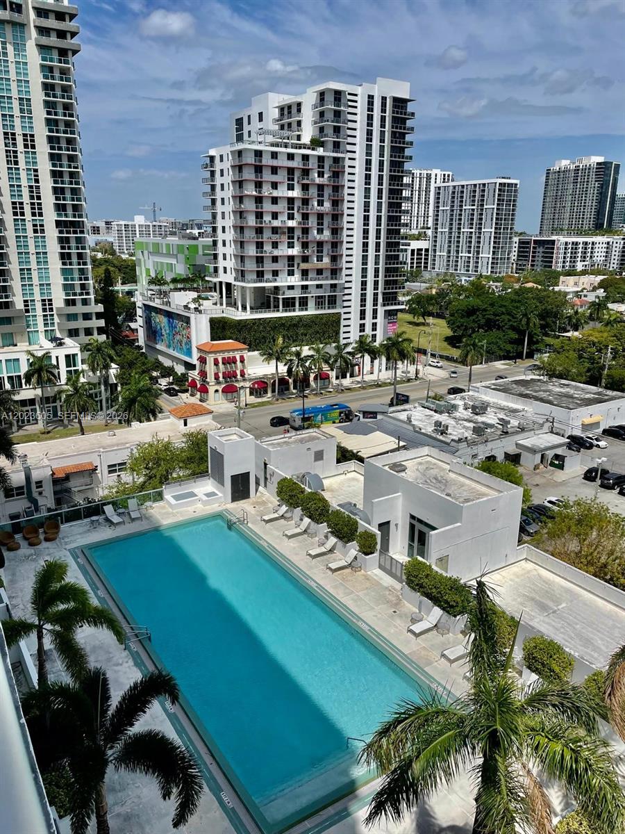 GALLERY ART CONDO - Residential
