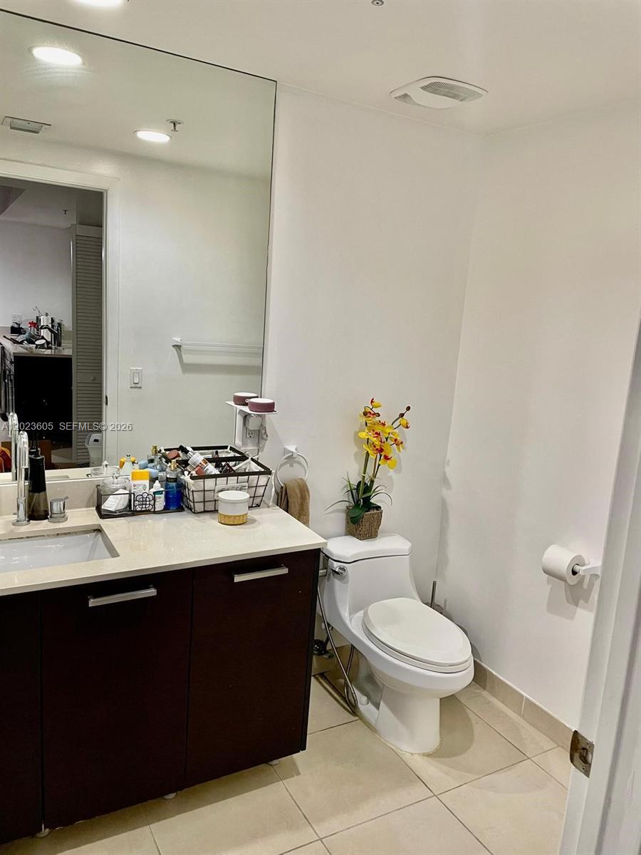 GALLERY ART CONDO - Residential