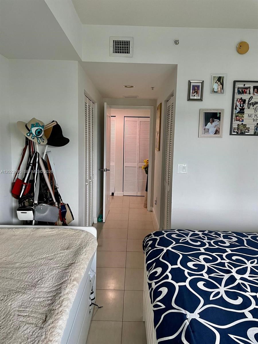 GALLERY ART CONDO - Residential