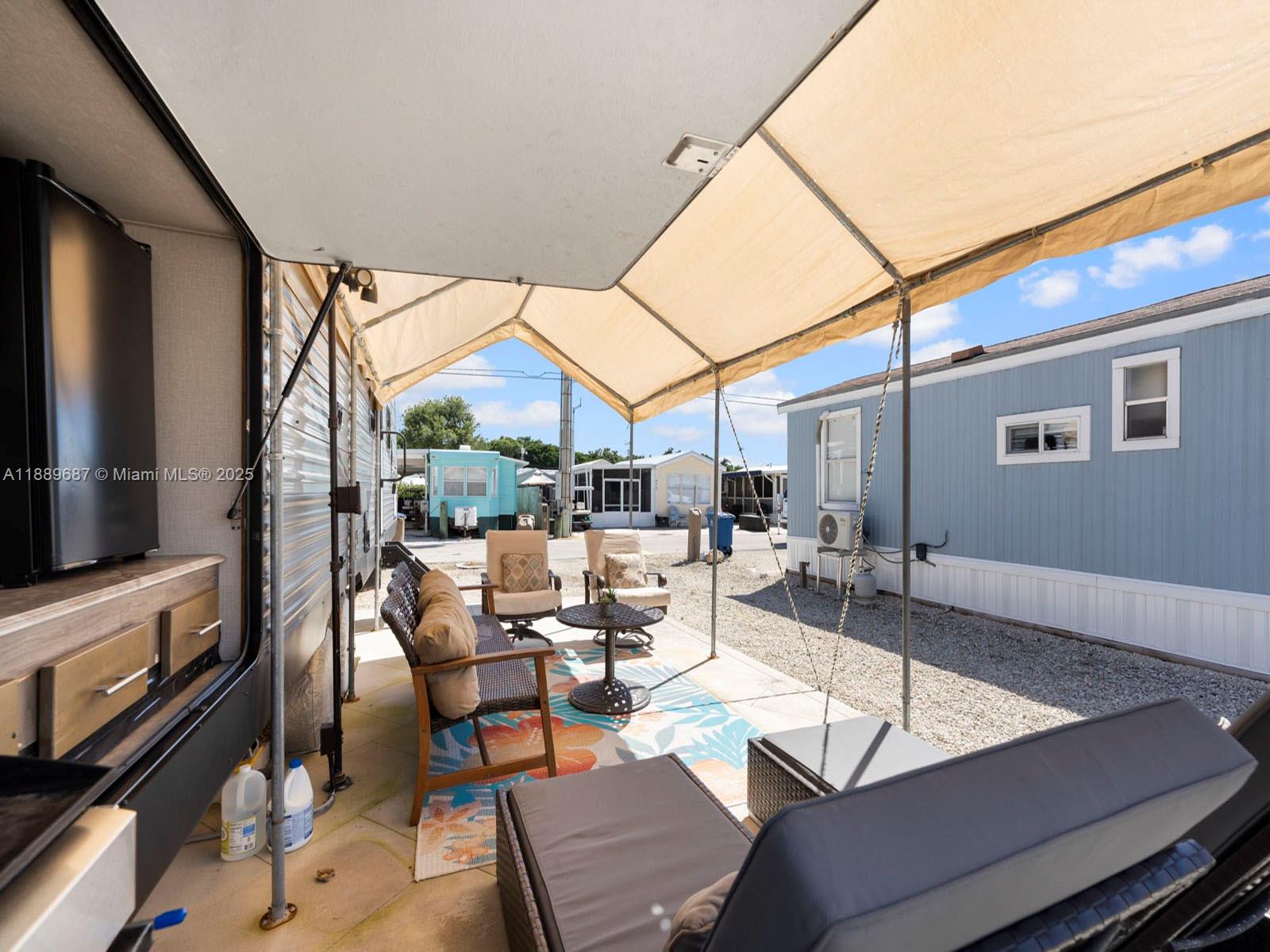 CALUSA CAMPGROUND - Residential