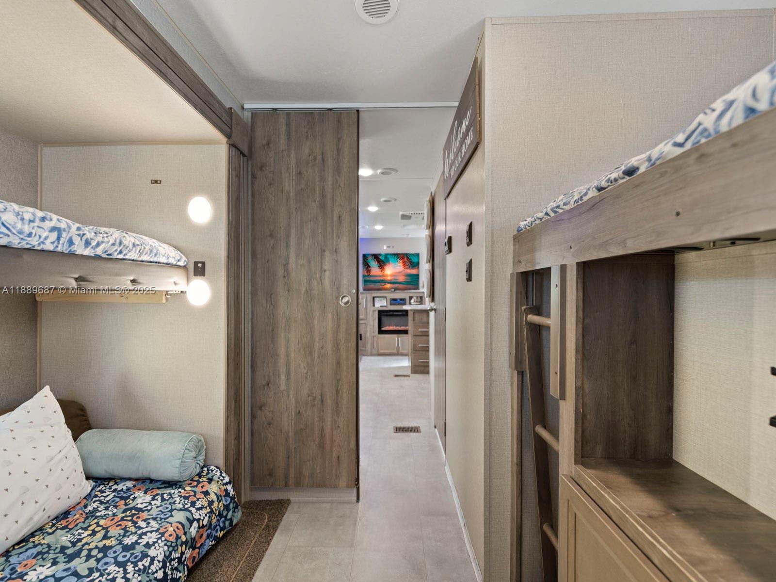 CALUSA CAMPGROUND - Residential