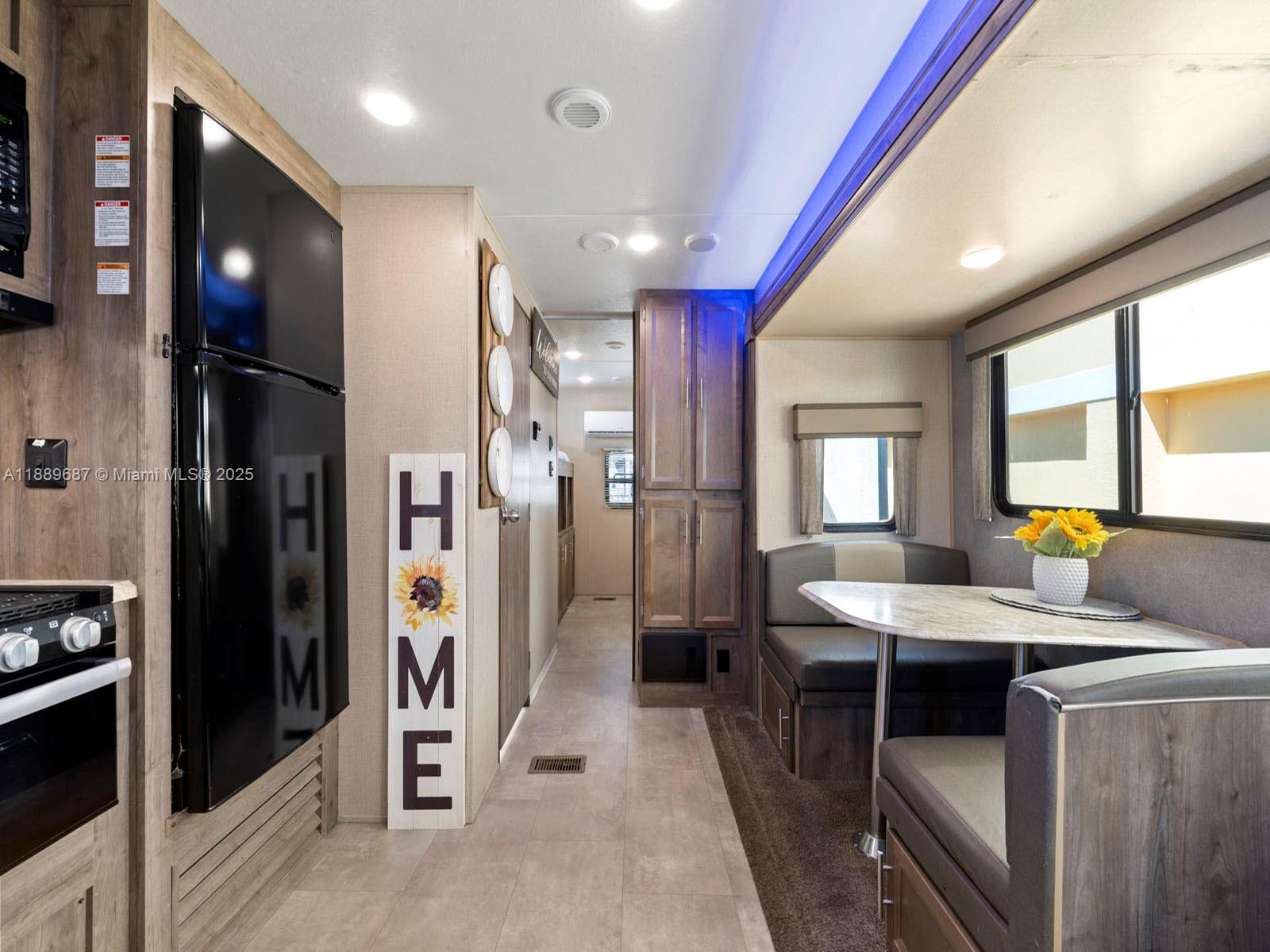 CALUSA CAMPGROUND - Residential