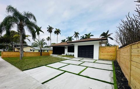 641 NE 2nd St Dania Beach FL 33004