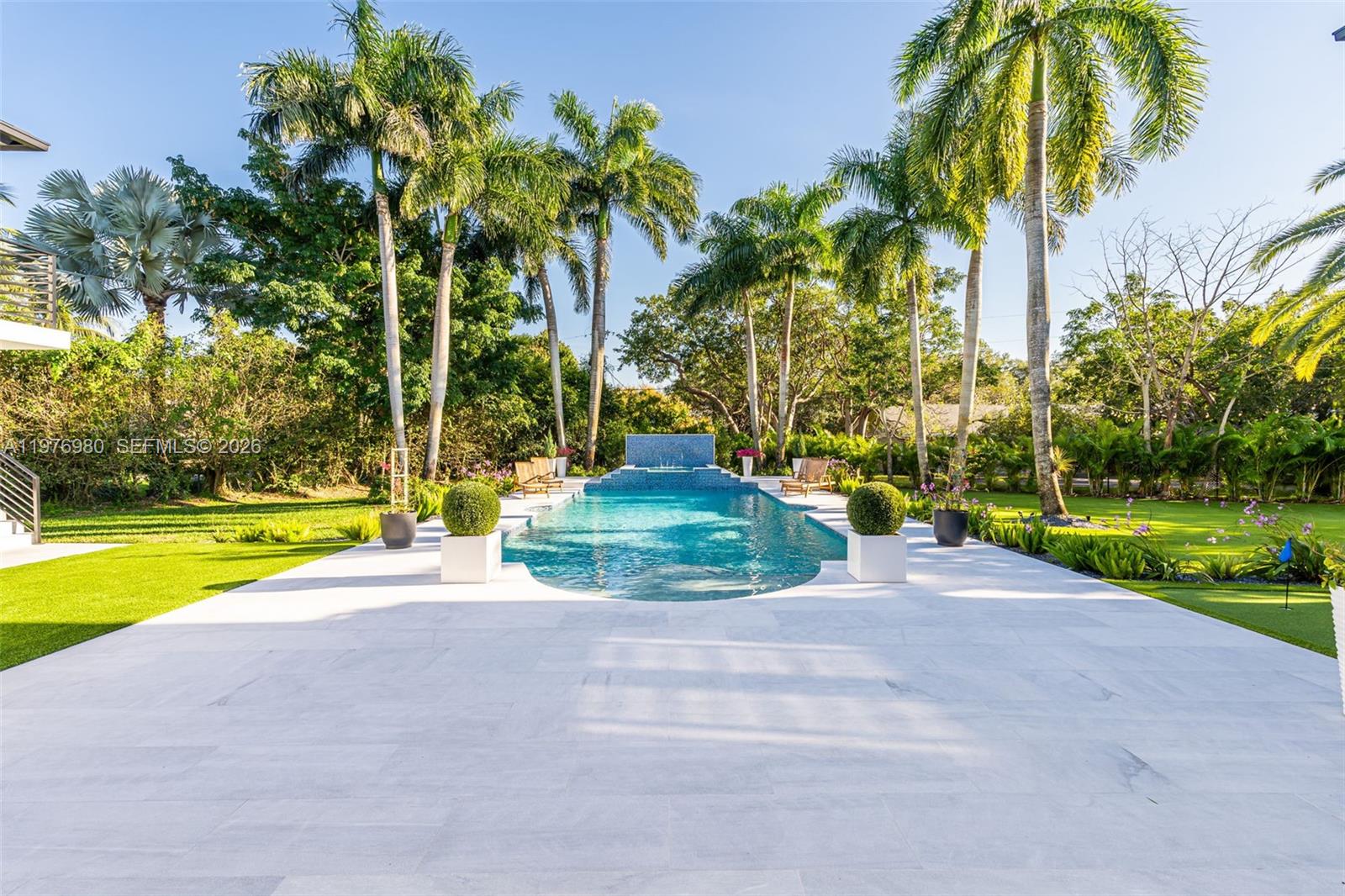 BAY RIDGE ESTS - Residential