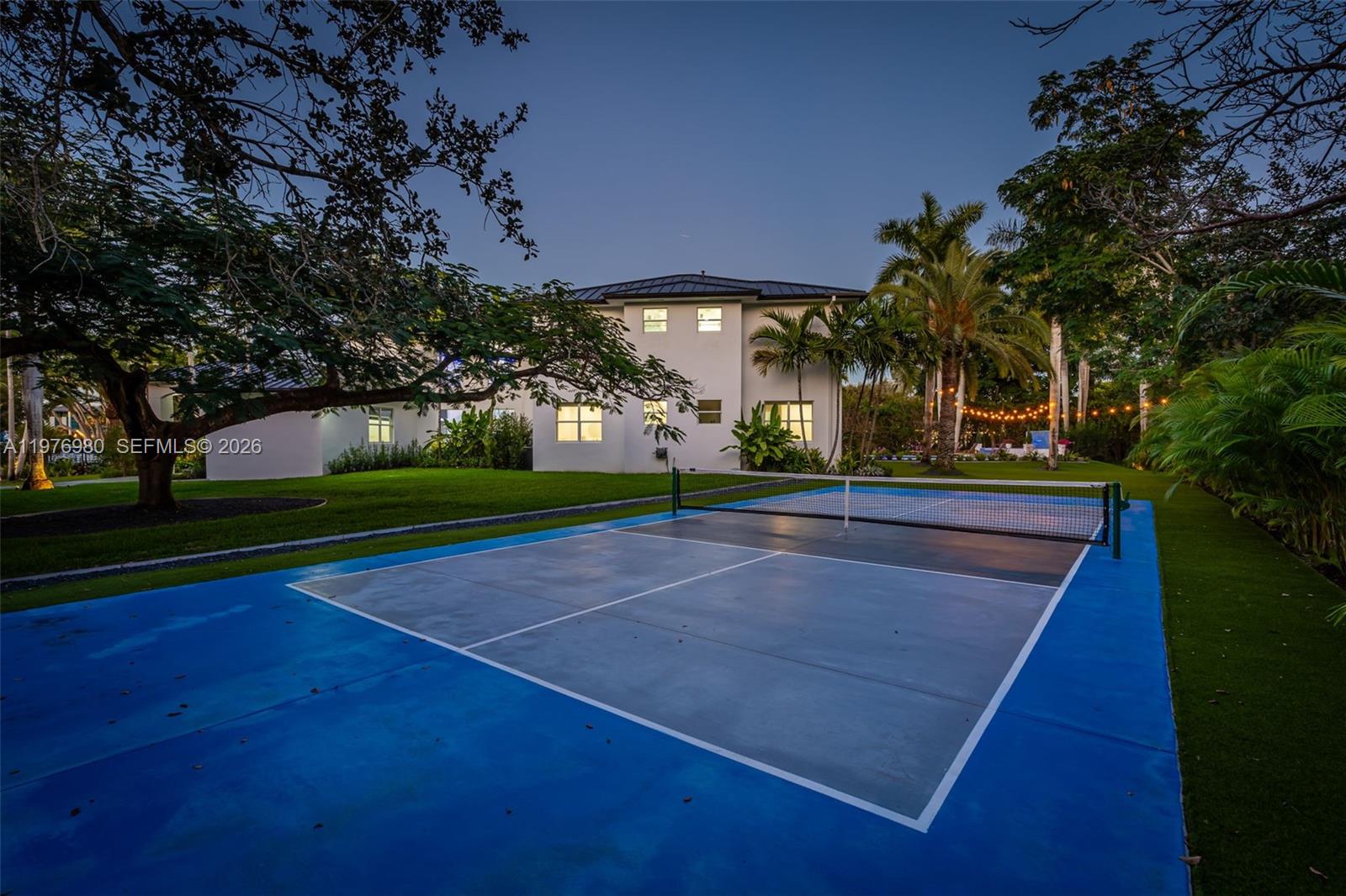 BAY RIDGE ESTS - Residential