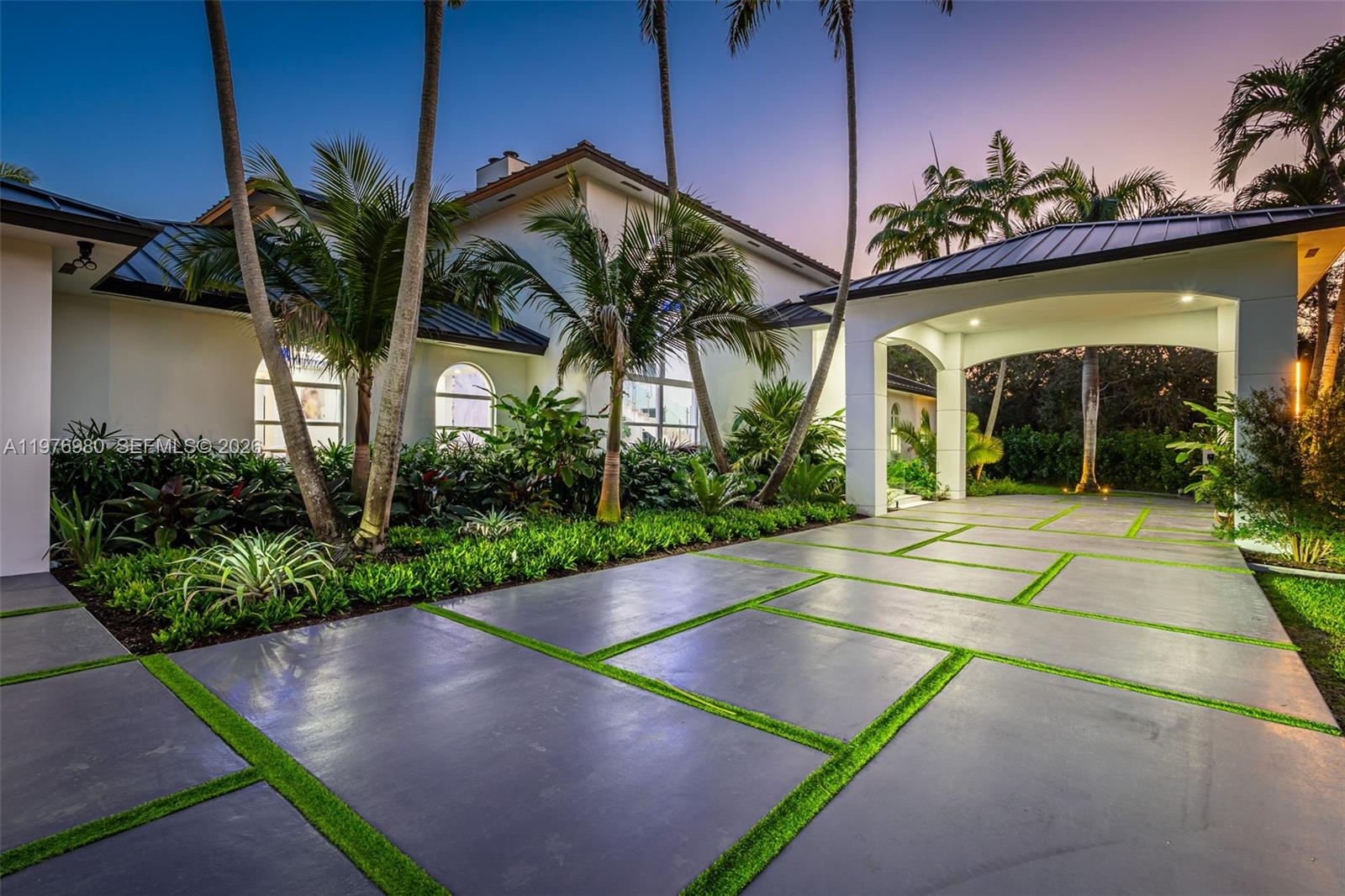 BAY RIDGE ESTS - Residential