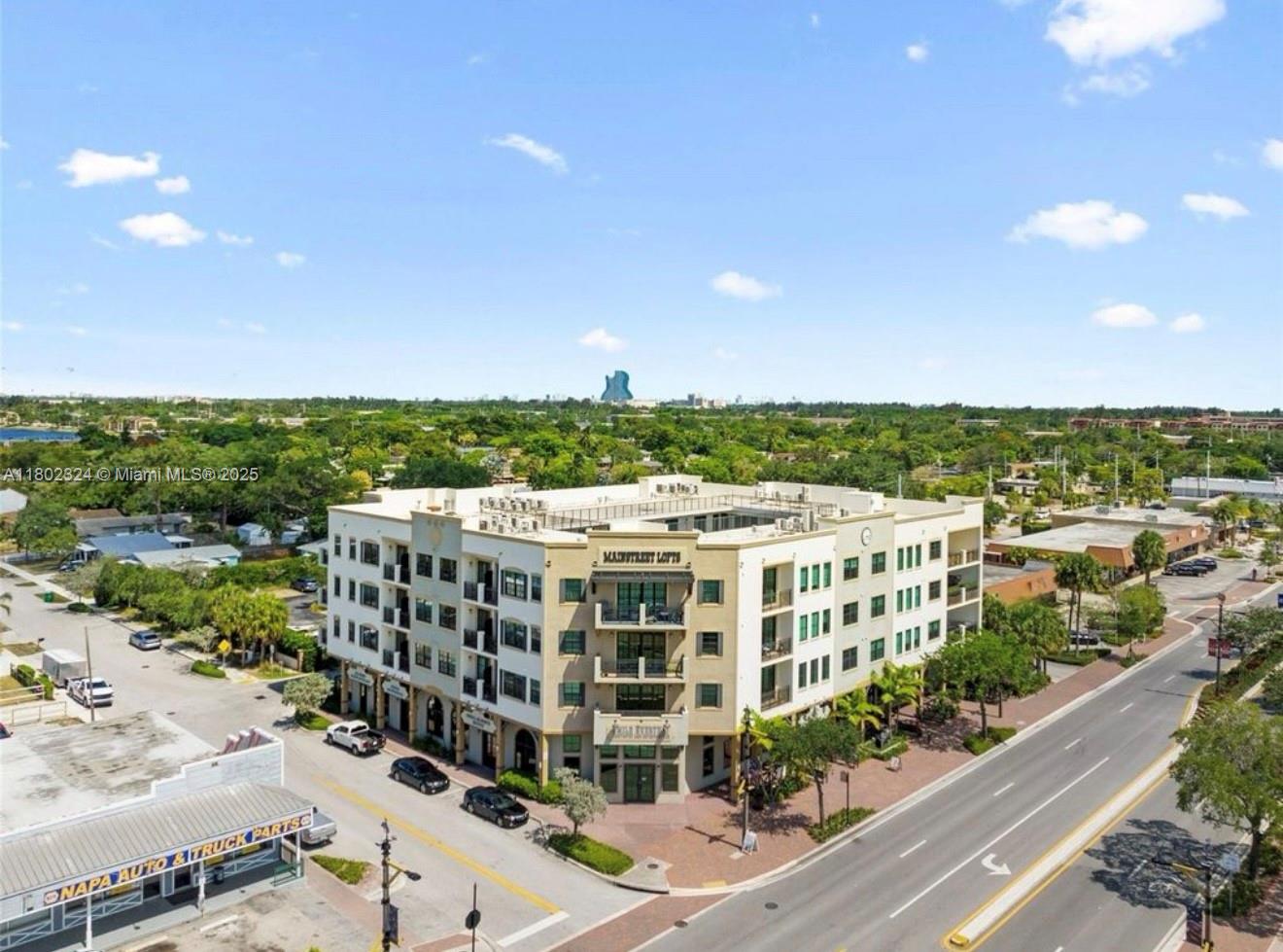 4100 Sw 64th Ave 202, Davie, Broward County, Florida - 2 Bedrooms  
2 Bathrooms - 