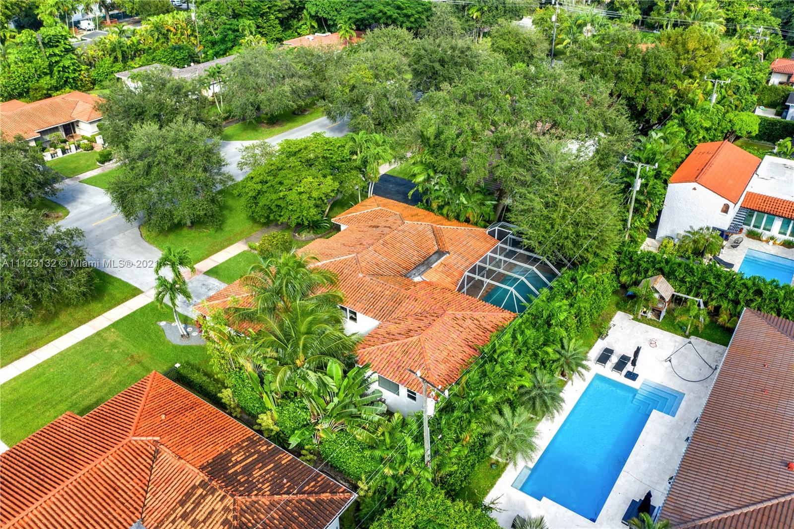CORAL GABLES RIVIERA SEC - Residential