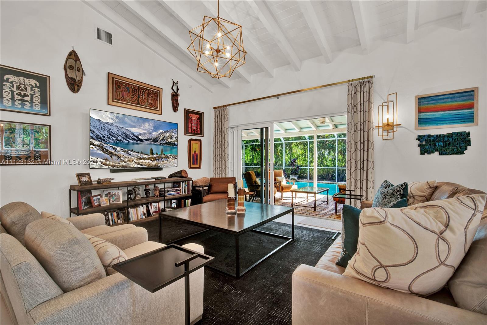 CORAL GABLES RIVIERA SEC - Residential
