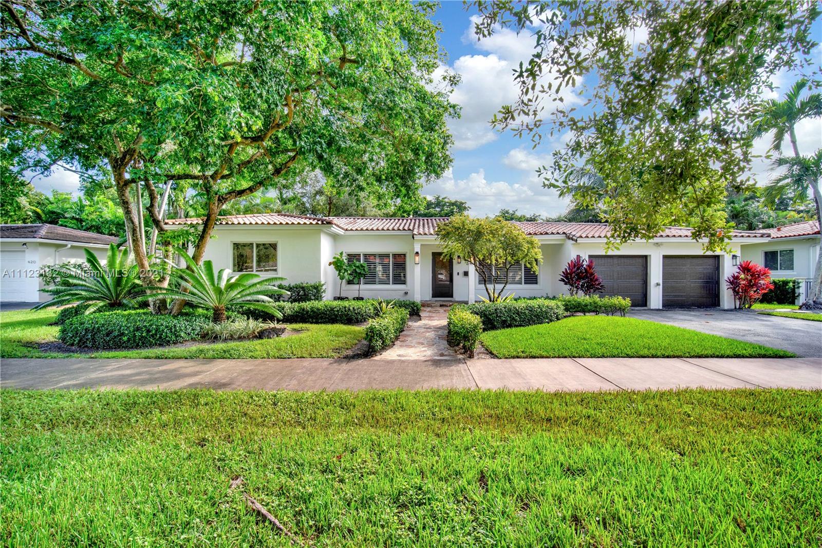 CORAL GABLES RIVIERA SEC - Residential