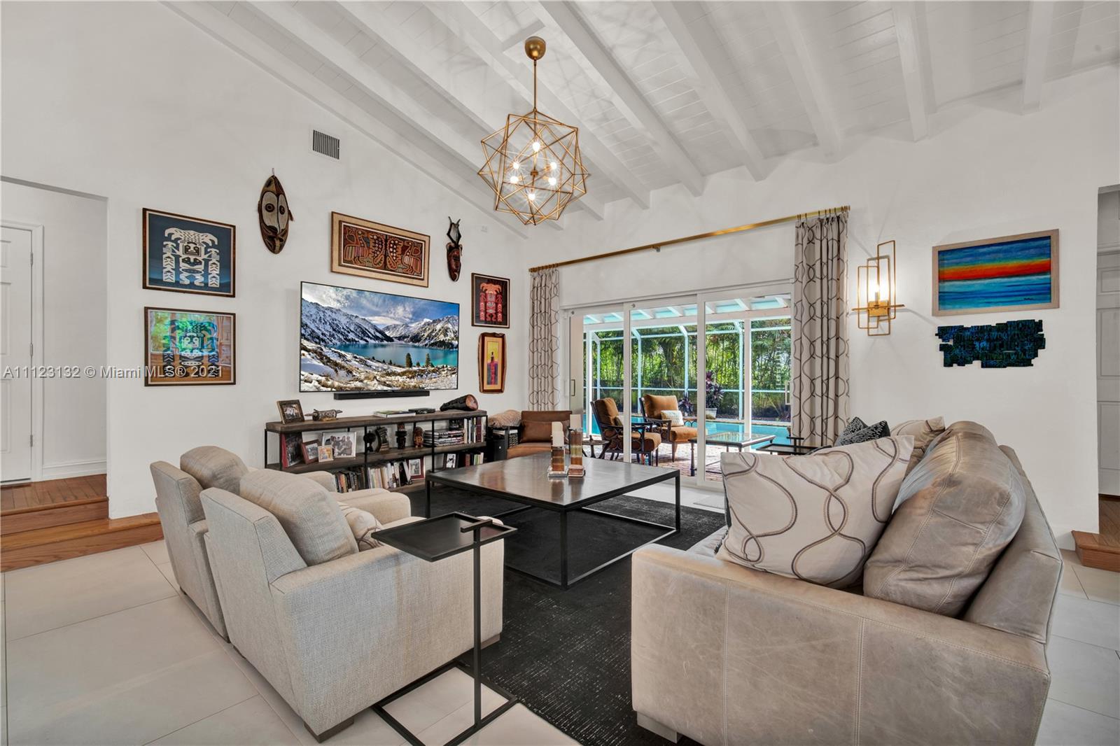 CORAL GABLES RIVIERA SEC - Residential