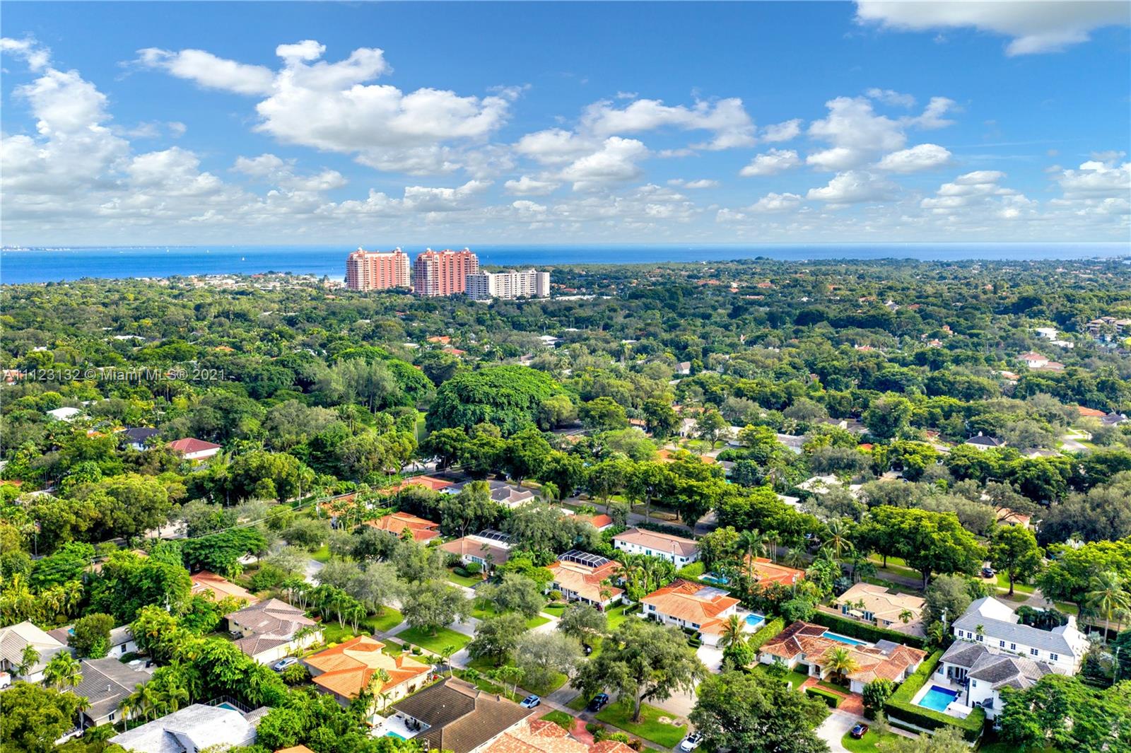 CORAL GABLES RIVIERA SEC - Residential