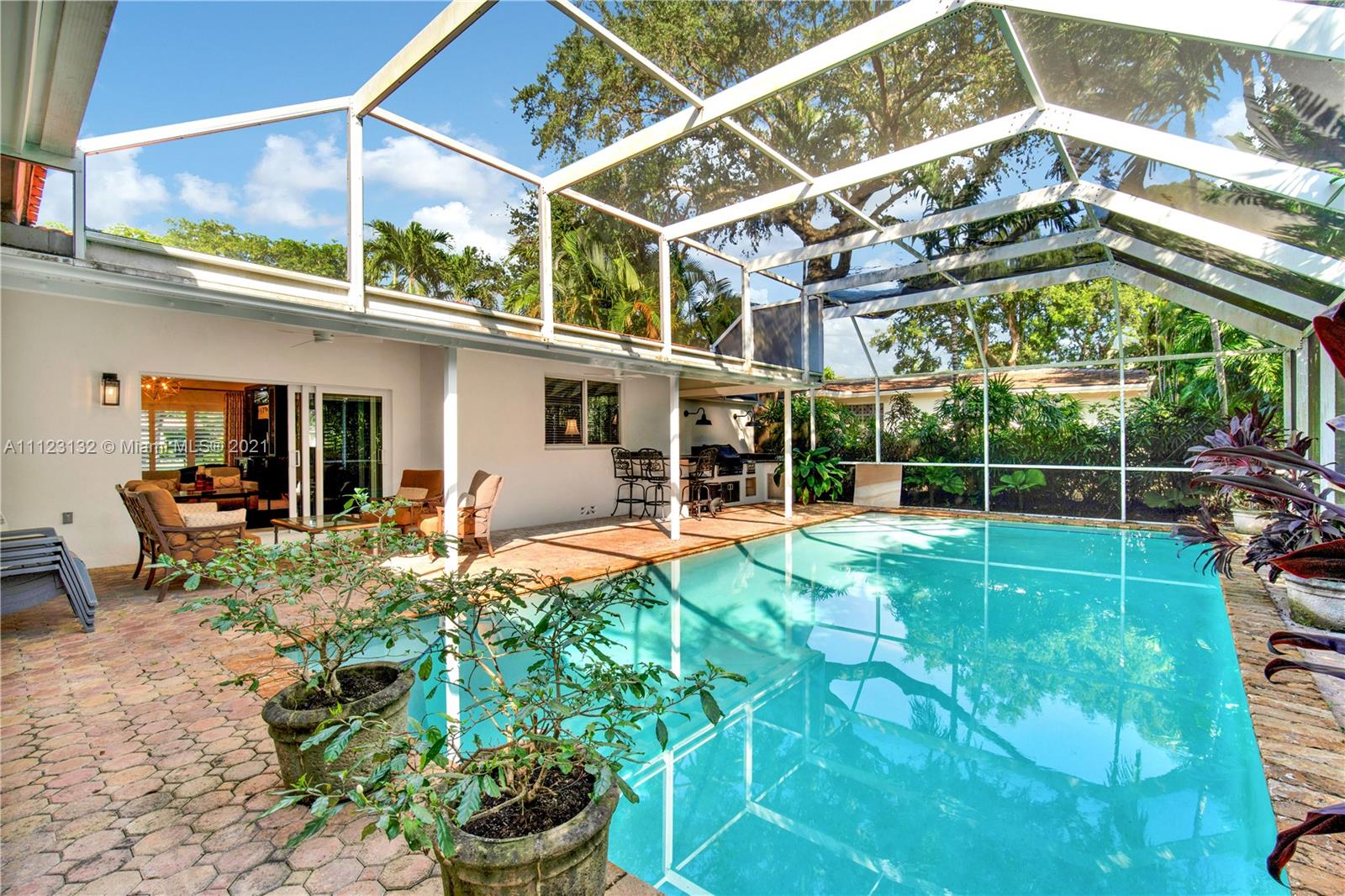 CORAL GABLES RIVIERA SEC - Residential