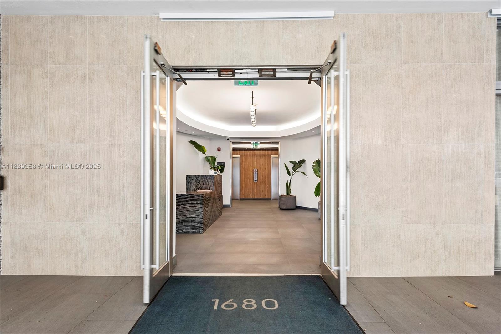 1680 Michigan Ave 919