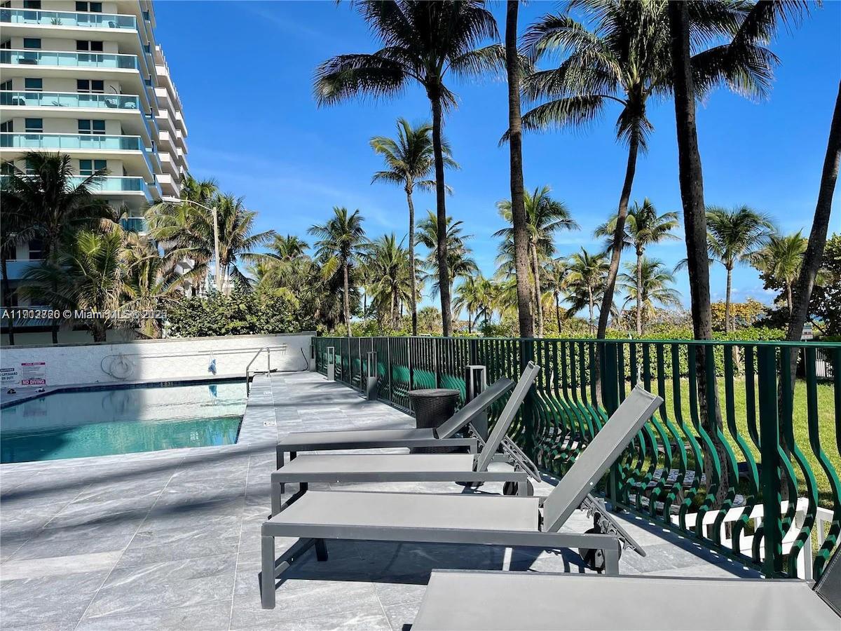 CARLISLE ON THE OCEAN - Residential