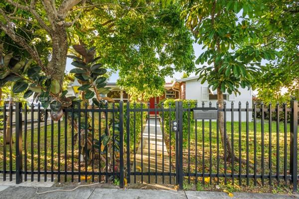 ANDOVER 1ST ADDN - Residential Lease