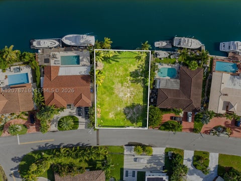 Photo of 3030 NE 164th St, North Miami Beach, FL 33160 (MLS # A12078716)