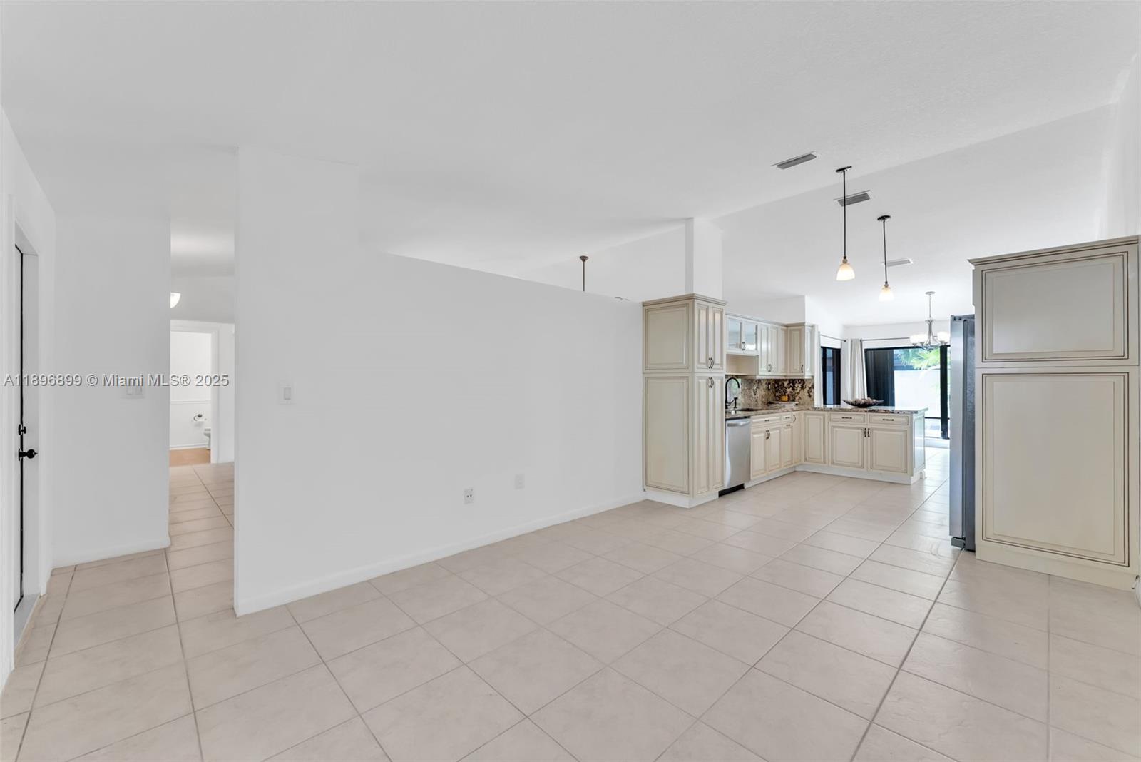 SUNSET KENDALL VILLAS - Residential Lease