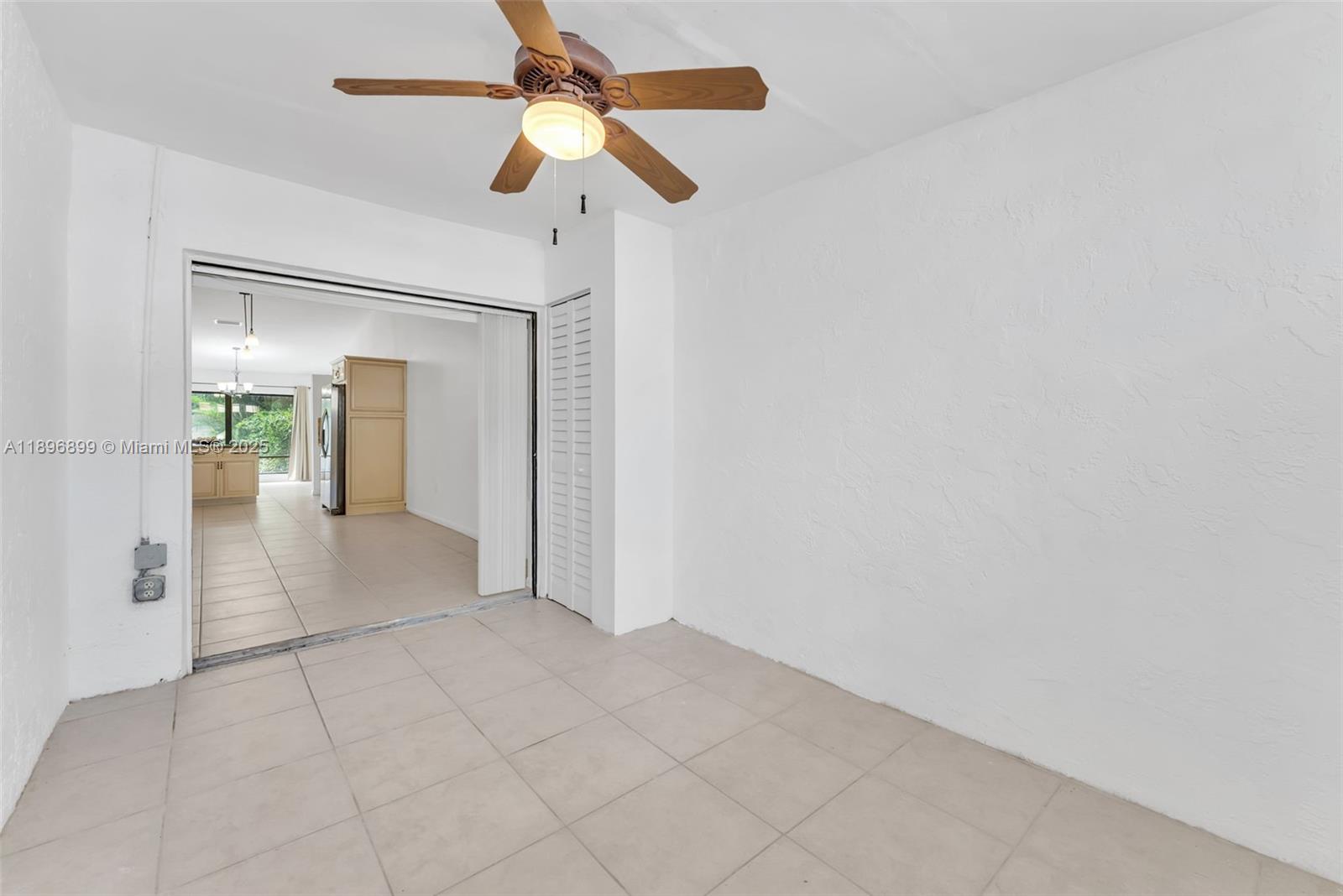 SUNSET KENDALL VILLAS - Residential Lease