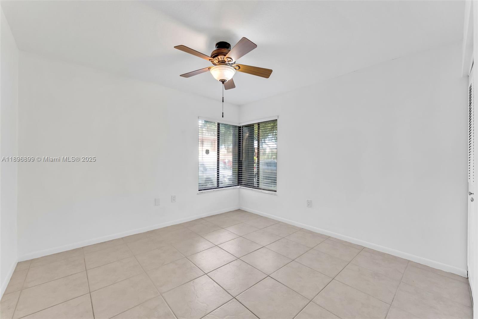 SUNSET KENDALL VILLAS - Residential Lease