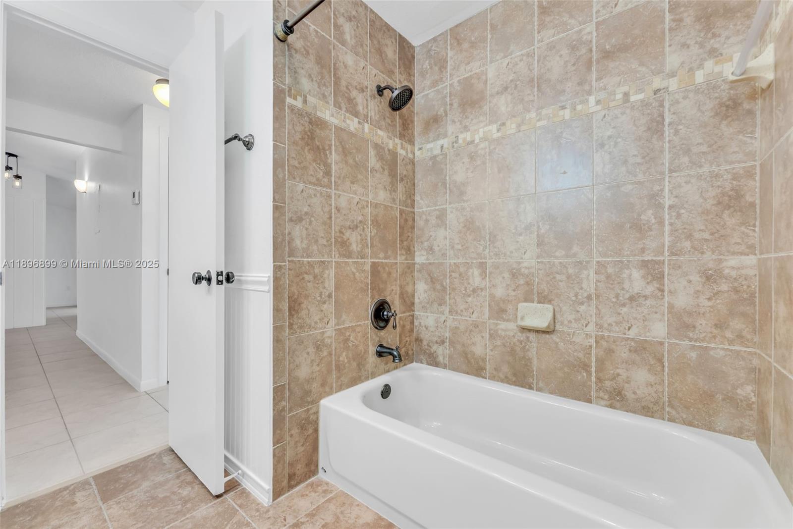 SUNSET KENDALL VILLAS - Residential Lease