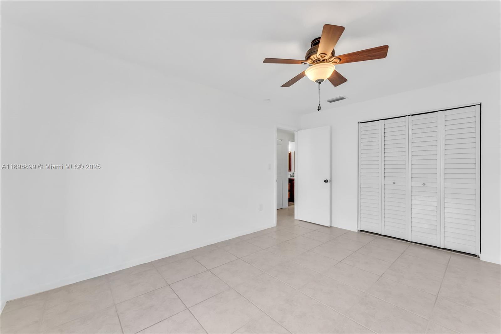 SUNSET KENDALL VILLAS - Residential Lease