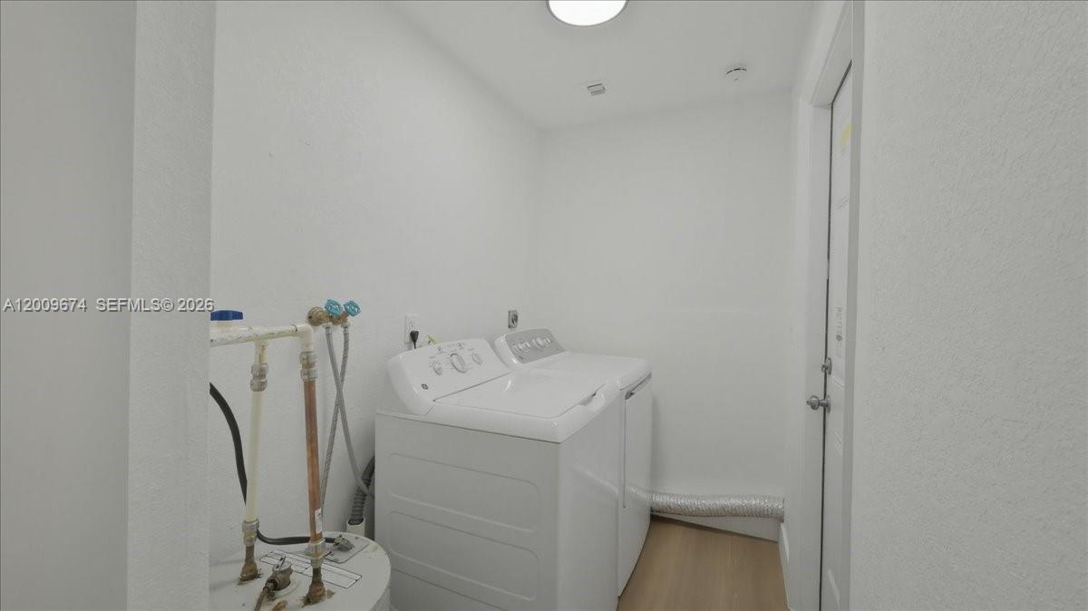 RIDGEWAY - Residential