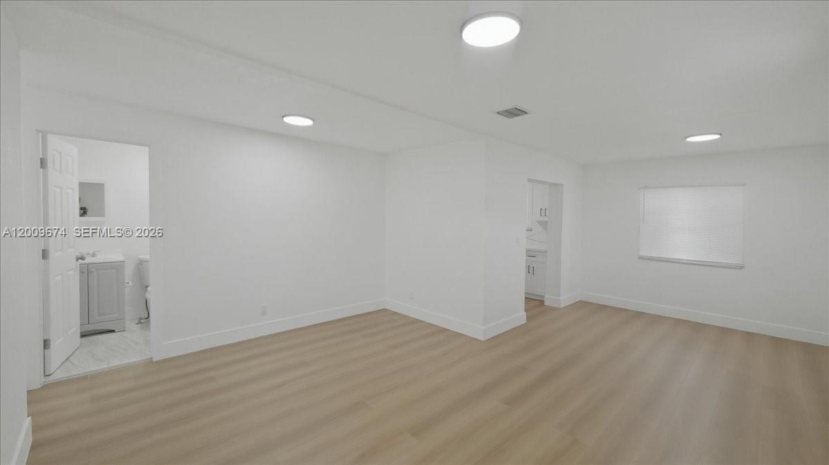RIDGEWAY - Residential