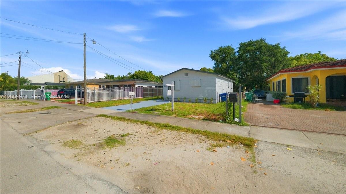RIDGEWAY - Residential