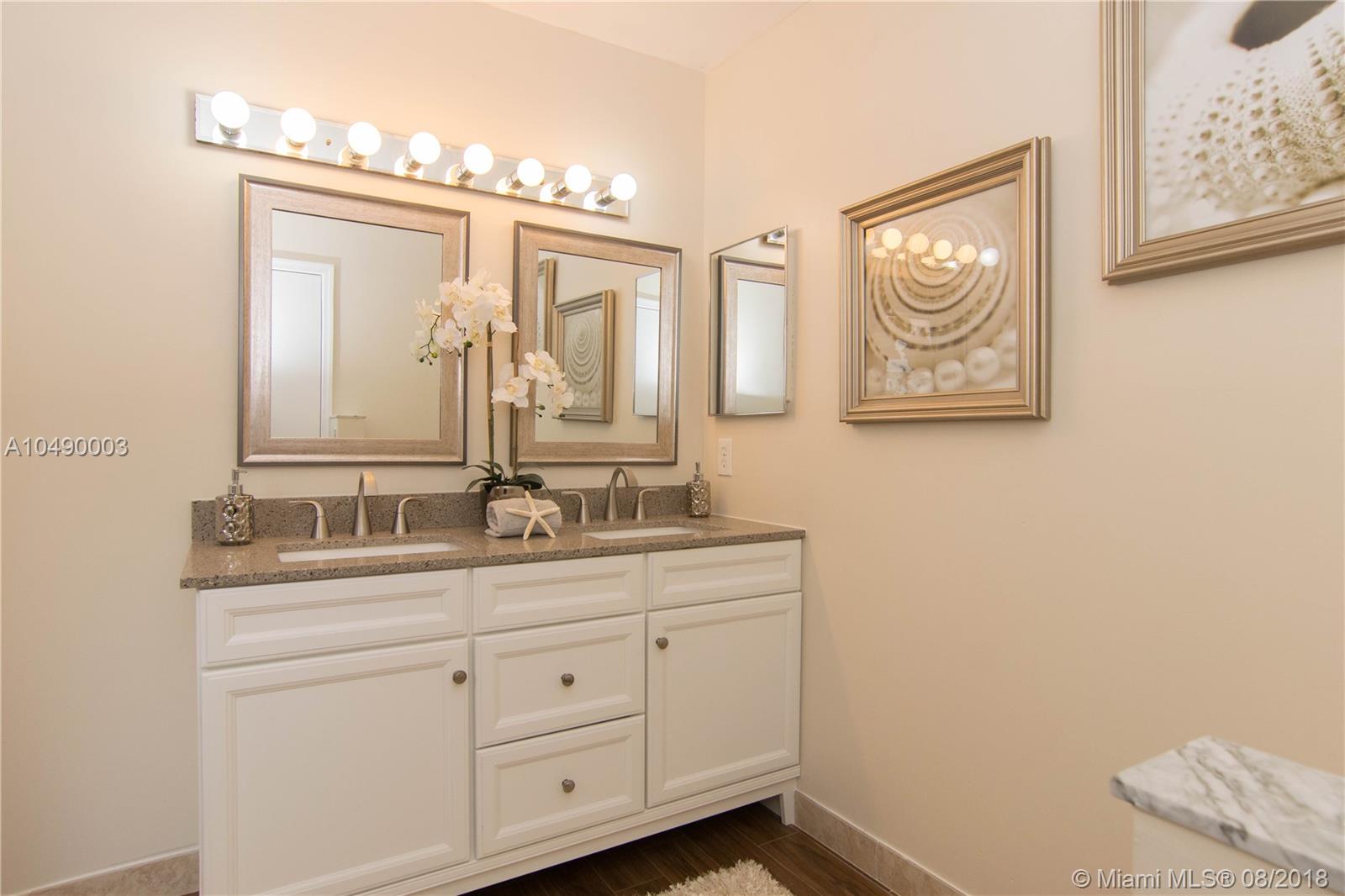 Emerald Isle - Residential