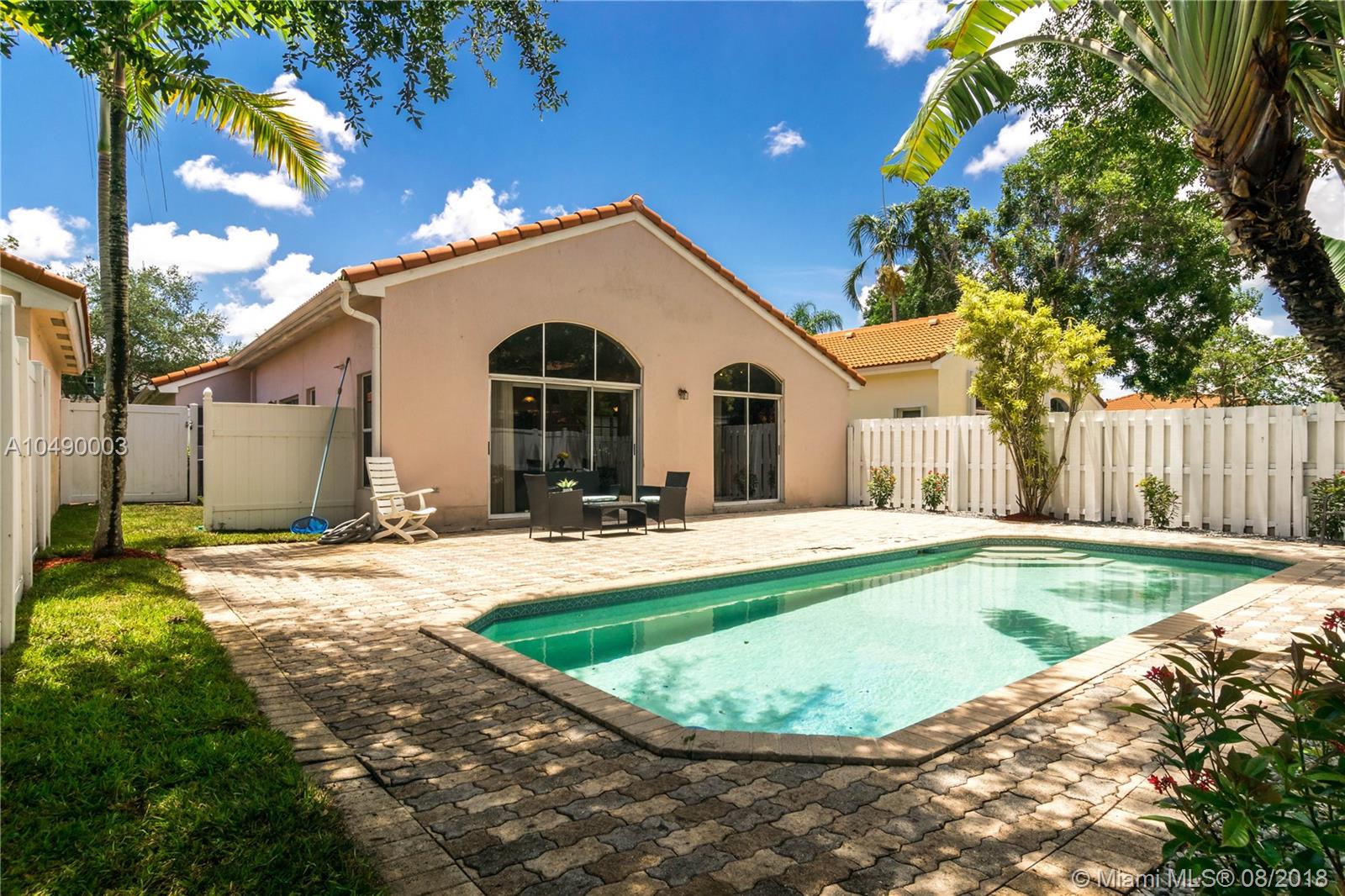 Emerald Isle - Residential